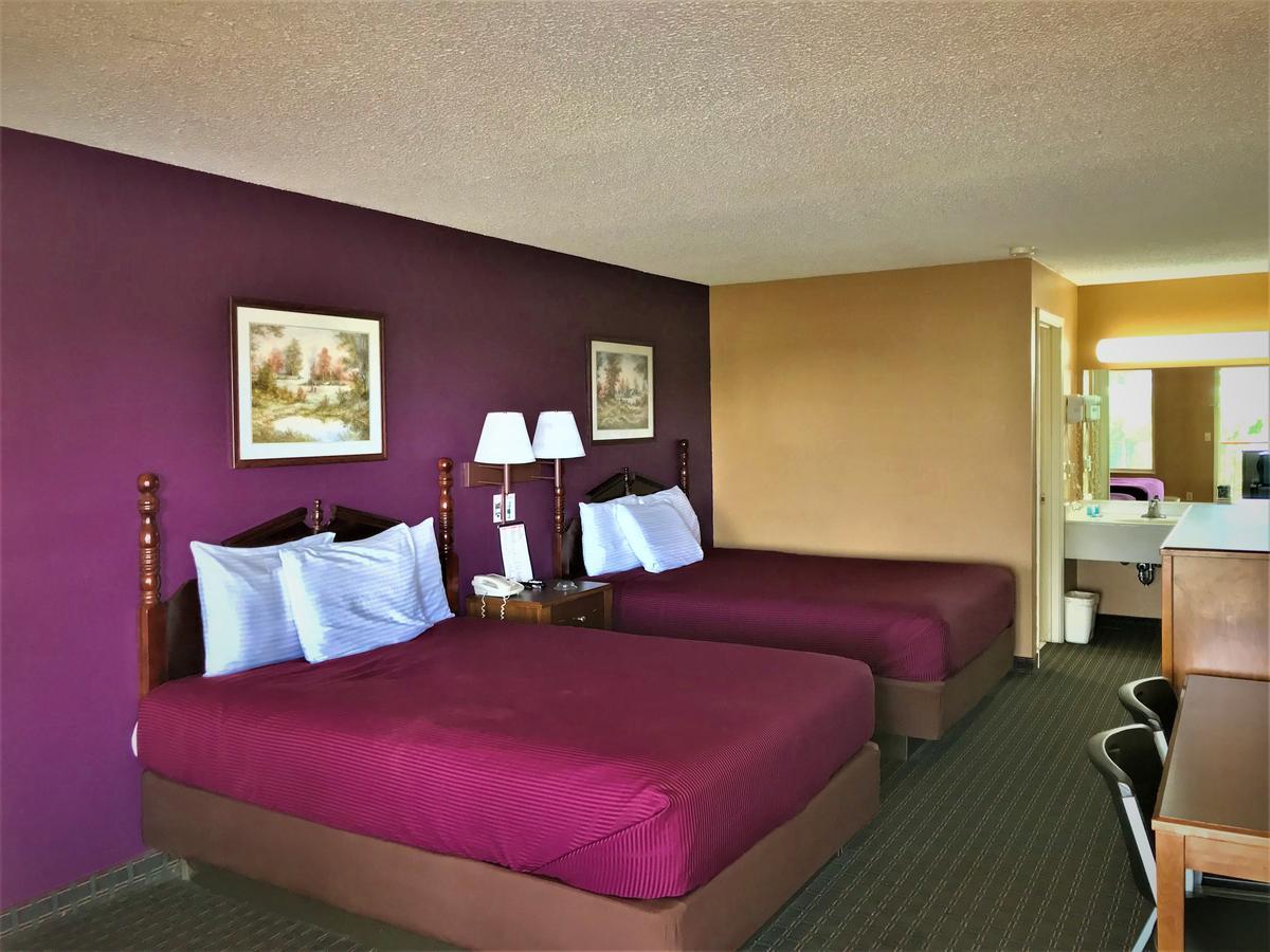 Star Plus Inn & Suites Selmer Dış mekan fotoğraf