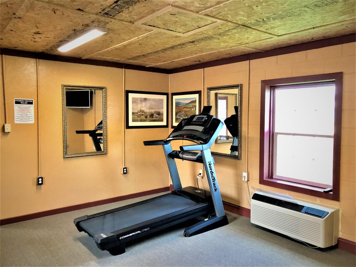 Star Plus Inn & Suites Selmer Dış mekan fotoğraf