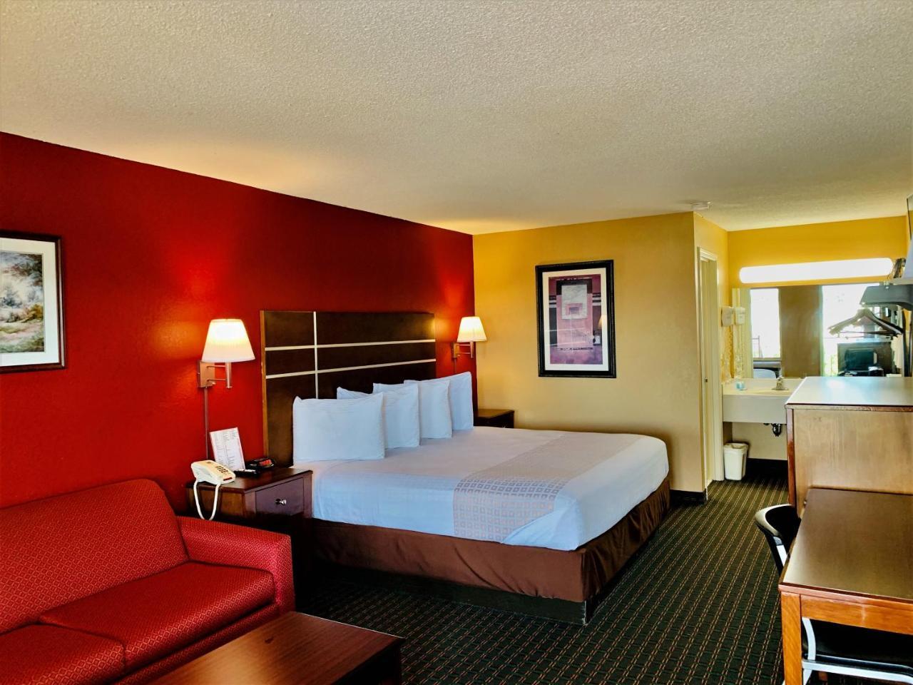 Star Plus Inn & Suites Selmer Dış mekan fotoğraf
