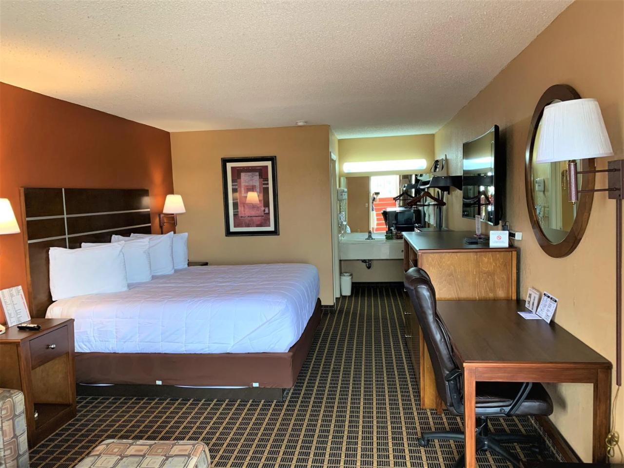 Star Plus Inn & Suites Selmer Dış mekan fotoğraf