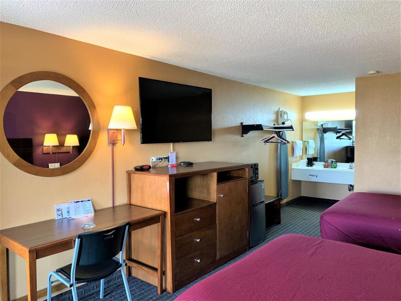 Star Plus Inn & Suites Selmer Dış mekan fotoğraf