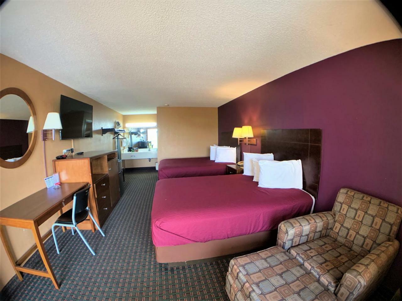 Star Plus Inn & Suites Selmer Dış mekan fotoğraf